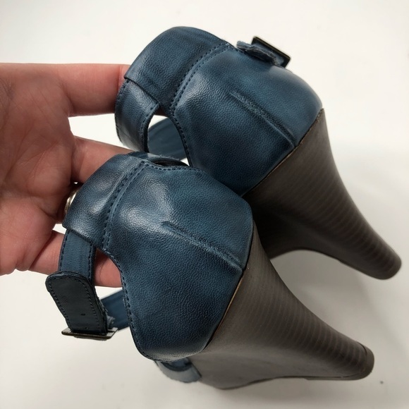 NEW Old Navy Distressed Blue Washed Crisscross Strappy Brown Wedge Sandals 10 - Picture 9 of 16